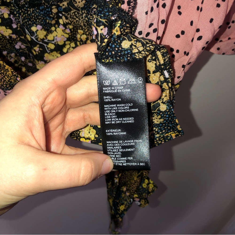 NWT Urban Outfitters Flutter Sleeve Wrap Top - Picture 4 of 5